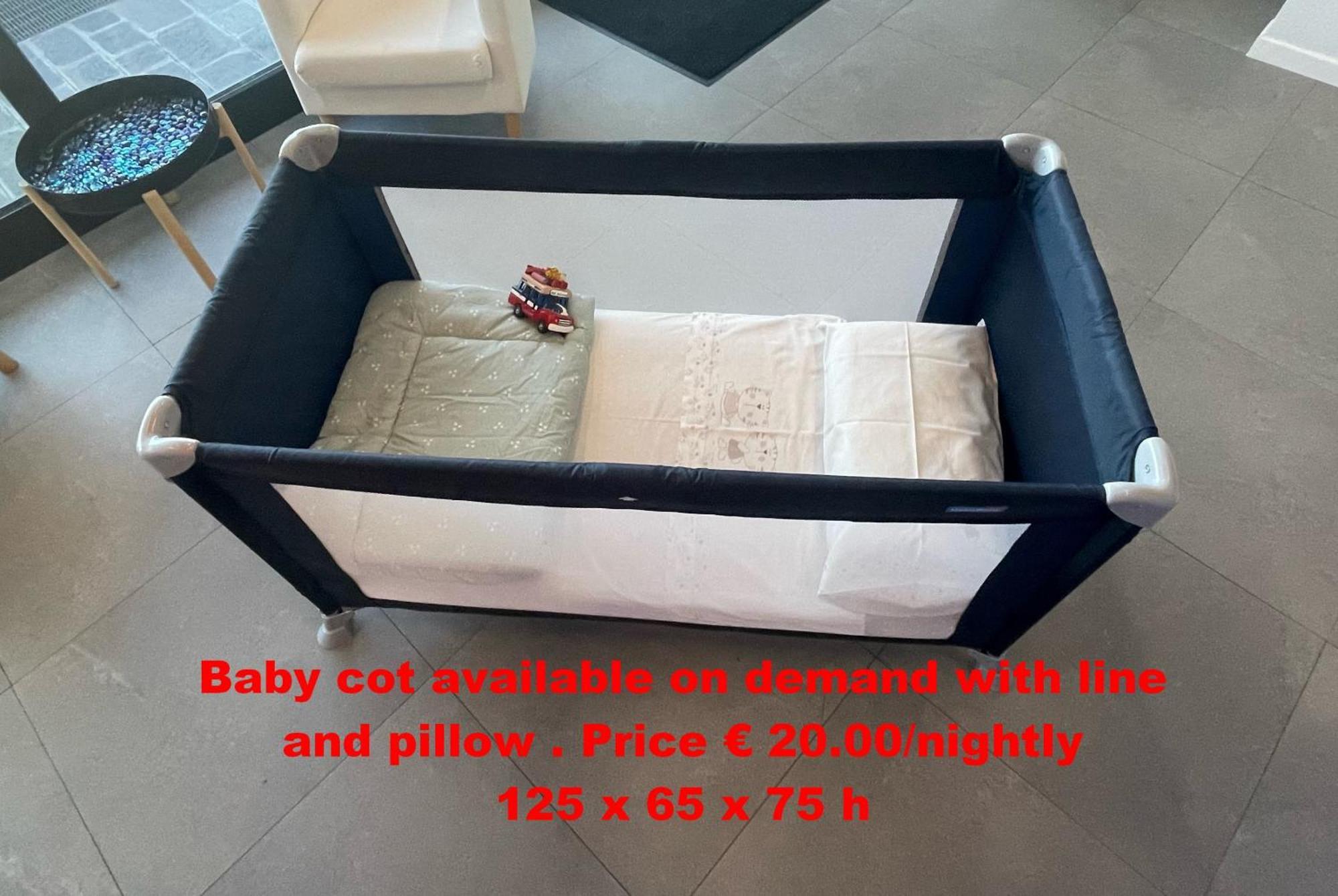 Desenzanoloft Le Chateau De Margot Desenzano del Garda Zewnętrze zdjęcie